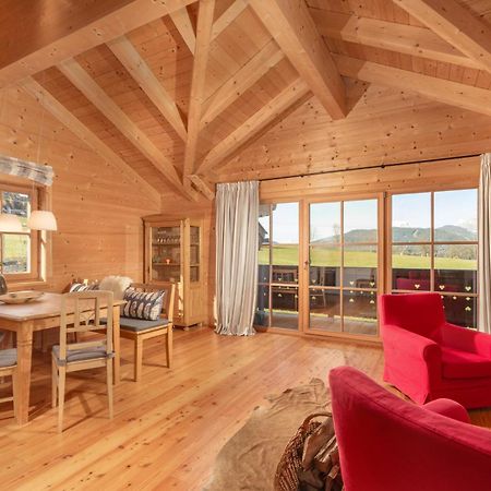 Ski In/Ski Out Chalets Tauernlodge By Schladming-Appartements Room photo